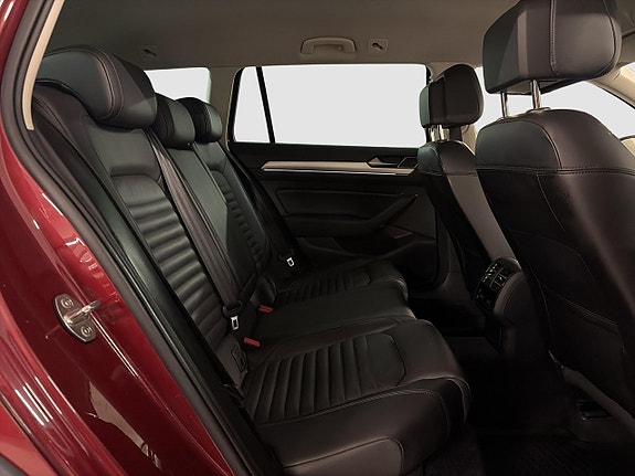 Volkswagen Passat Alltrack 6 of 15