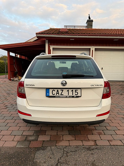 Skoda Octavia 4 of 8