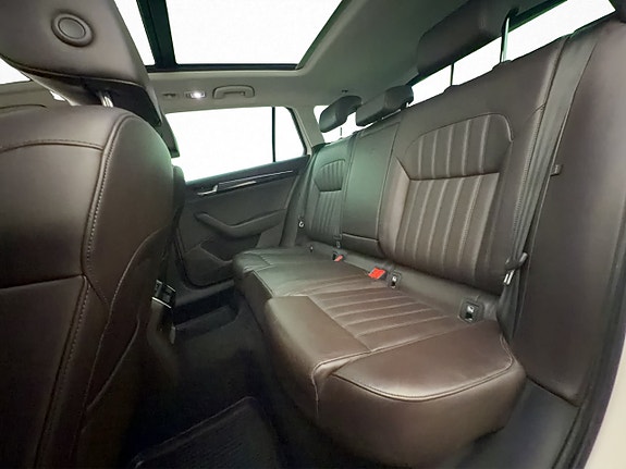 Skoda Superb 18 of 30