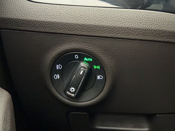 Skoda Superb 27 of 30