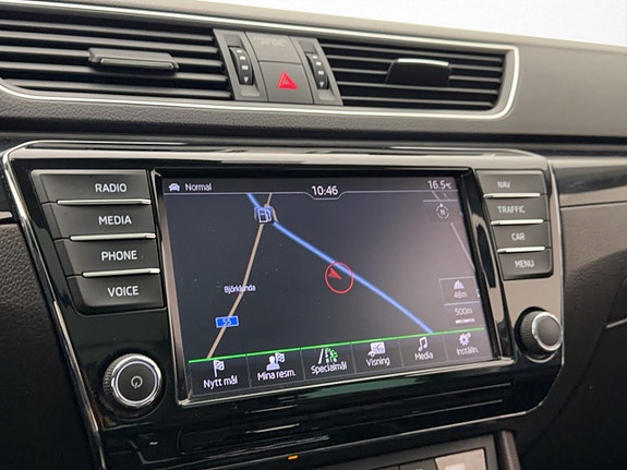 Skoda Superb 15 of 30