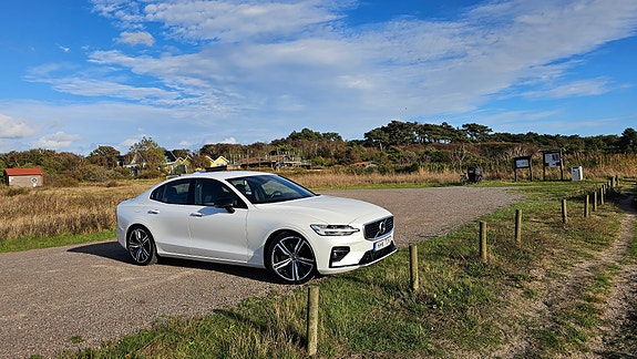 Volvo S60 4 of 9