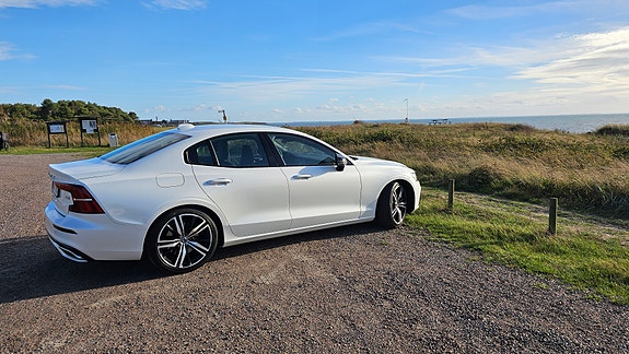 Volvo S60 5 of 9