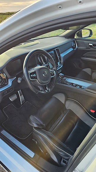 Volvo S60 9 of 9