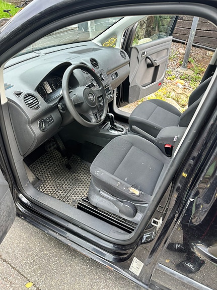 Volkswagen Caddy Maxi 5 of 5