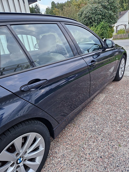 BMW 328i 16 of 16