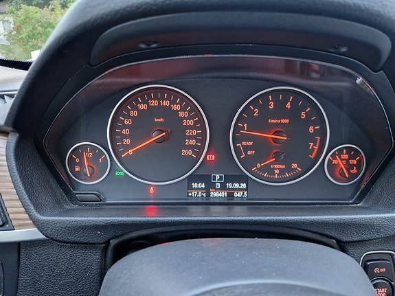 BMW 328i 10 of 16