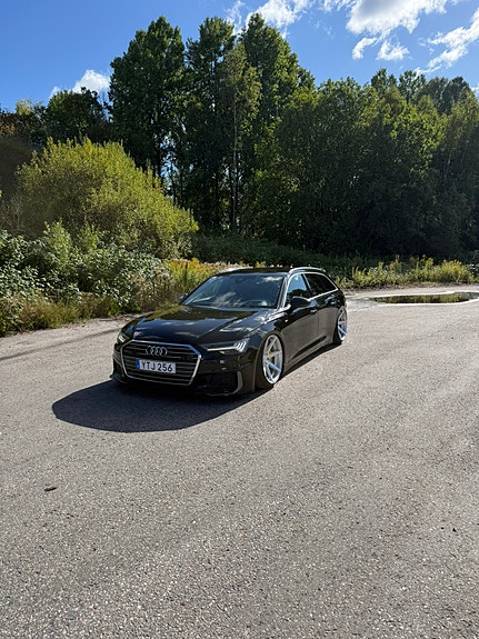 Audi A6 2 of 24