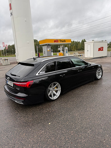 Audi A6 9 of 24