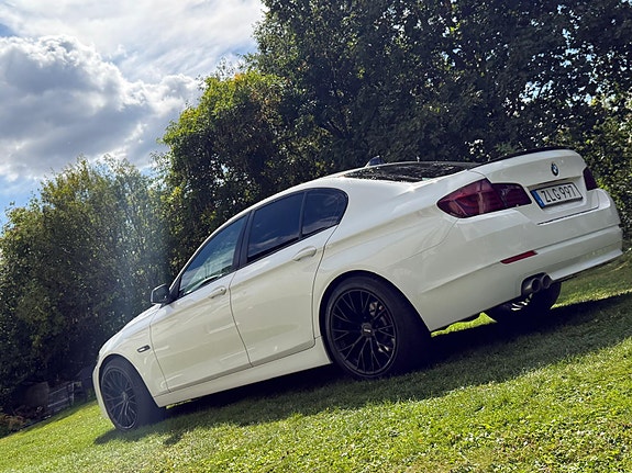 BMW 520d 3 of 8
