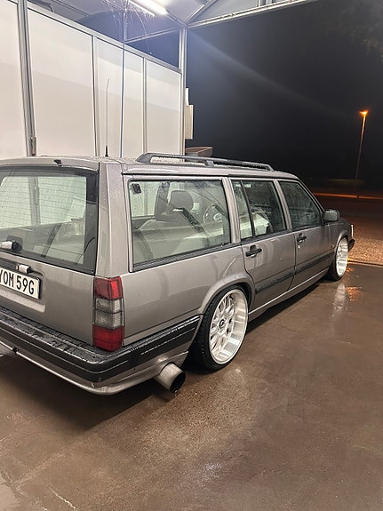 Volvo 940 3 of 4