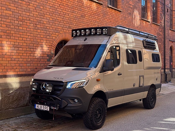 Hymer Grand Canyon S 600 4X4 Moms / D-värmare / Pop-up tak / max utrustad 2 of 30
