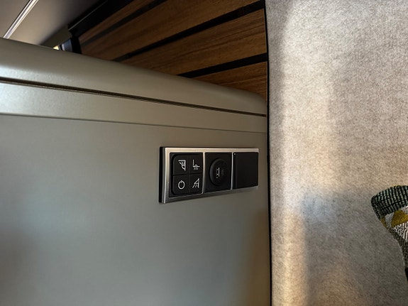 Hymer Grand Canyon S 600 4X4 Moms / D-värmare / Pop-up tak / max utrustad 19 of 30