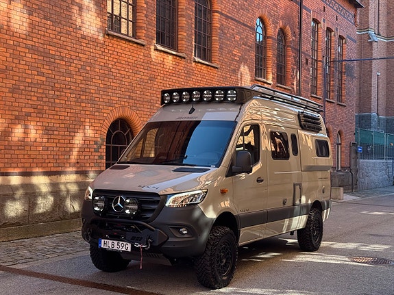 Hymer Grand Canyon S 600 4X4 Moms / D-värmare / Pop-up tak / max utrustad 8 of 30