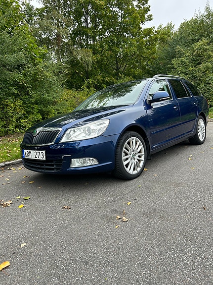 Skoda Octavia 3 of 11