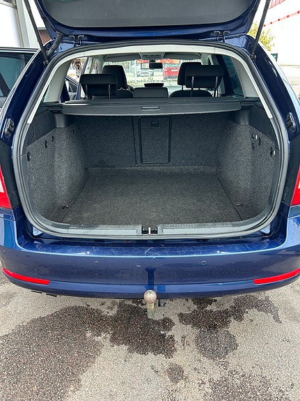 Skoda Octavia 9 of 11