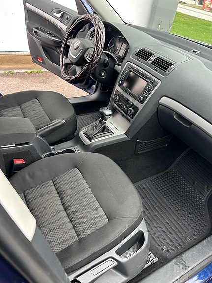 Skoda Octavia 6 of 11