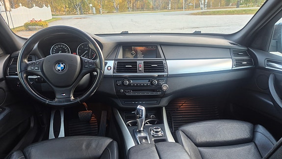 BMW X5 4 of 10