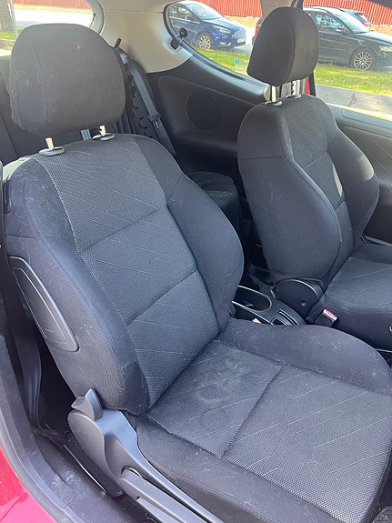 Peugeot 207 4 of 5