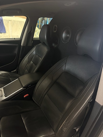 Volvo V70 5 of 8