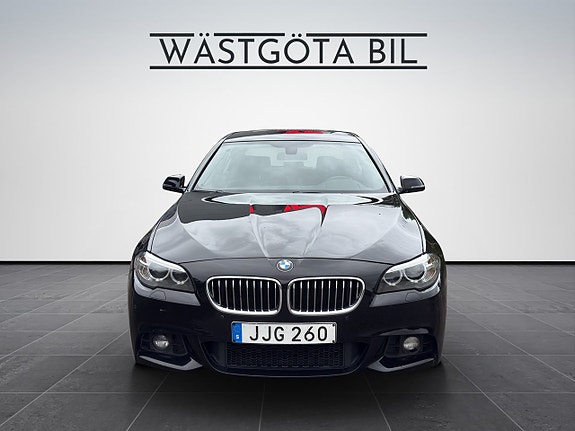 BMW 520d 2 of 19