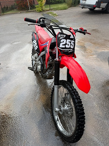 Honda CRF 125 FB 3 of 3
