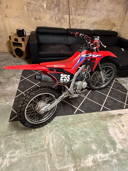 Honda CRF 125 FB 2 of 3