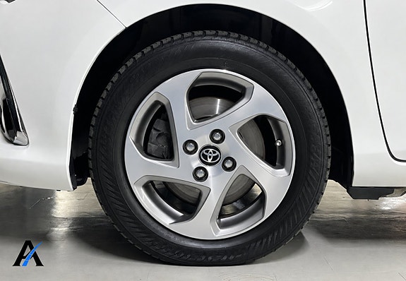 Toyota Yaris 20 of 22