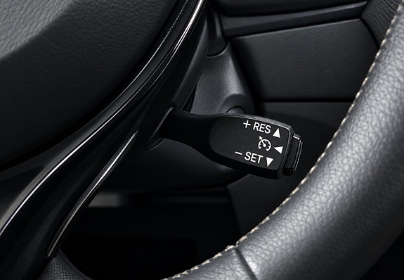 Toyota Yaris 10 of 22