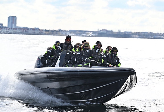 RavenRib 2x450R grymt skick 3 of 7