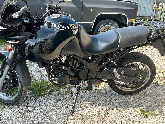 Triumph Tiger 955i 2 of 4