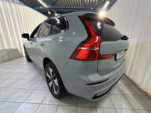 Volvo XC60 11 of 27