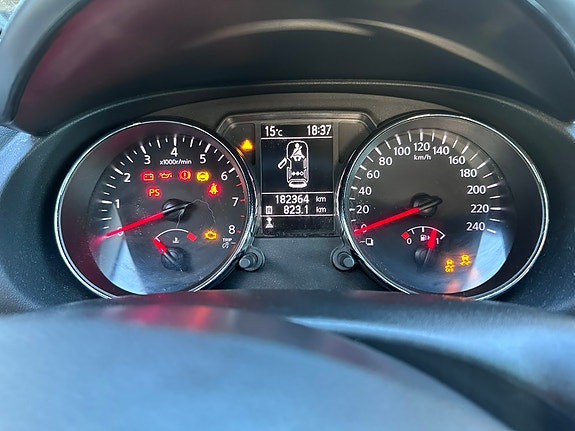 Nissan Qashqai 12 of 16