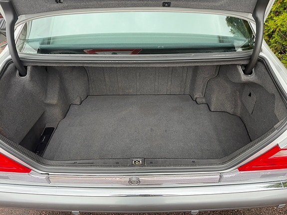 Mercedes-Benz S600 8 of 17