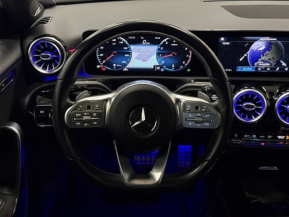 Mercedes-Benz A200 25 of 27