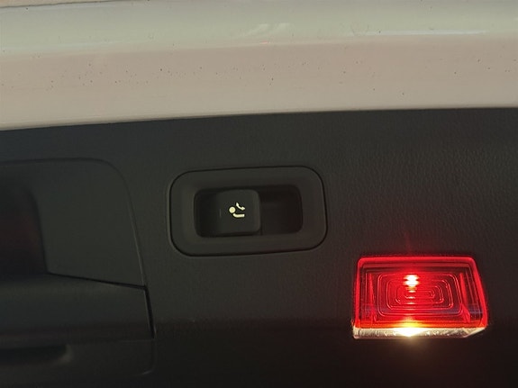 Mercedes-Benz A200 11 of 27