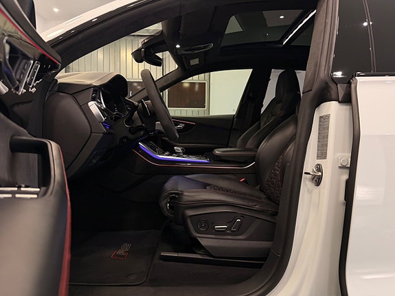 Audi RS Q8 21 of 29