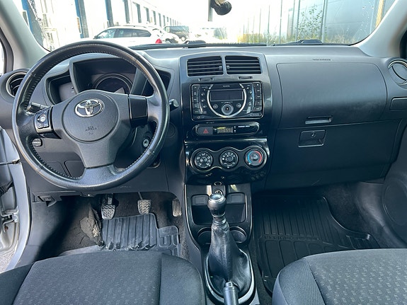 Toyota Urban Cruiser 6 of 6