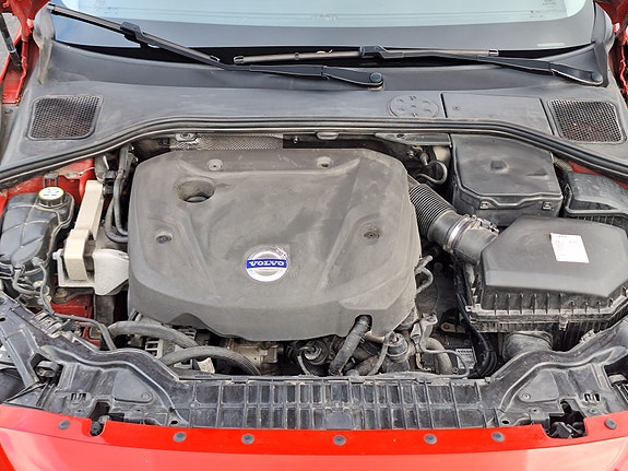 Volvo V60 15 of 18