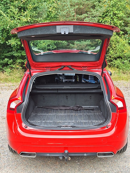 Volvo V60 9 of 18