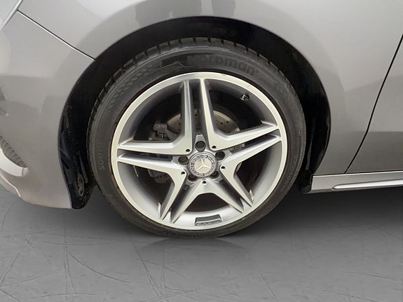 Mercedes-Benz A180 27 of 30