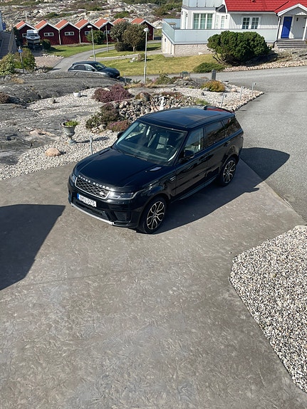 Land Rover Range Rover Sport 4 of 4