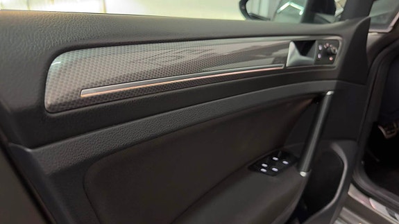 Volkswagen Golf Alltrack 15 of 22