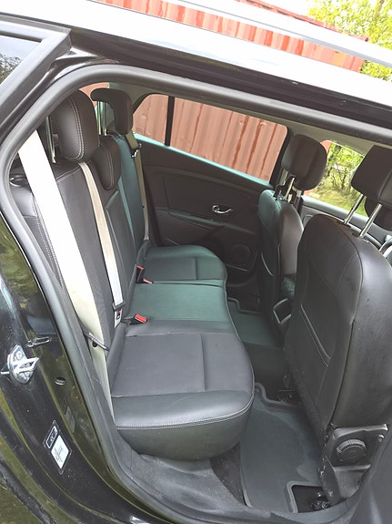 Renault Megane III 6 of 9