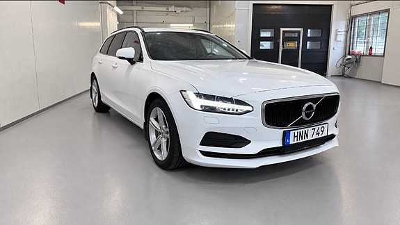 Volvo V90 4 of 14