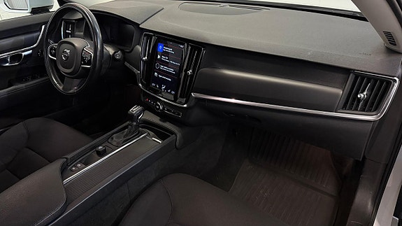 Volvo V90 11 of 14