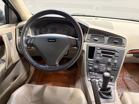 Volvo S60 14 of 16