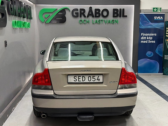 Volvo S60 7 of 16