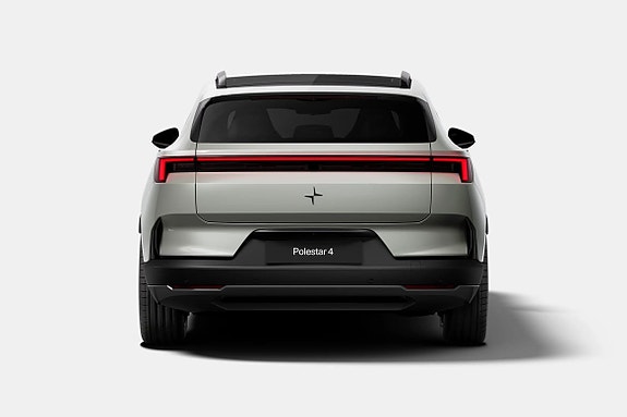 Polestar 4 5 of 14