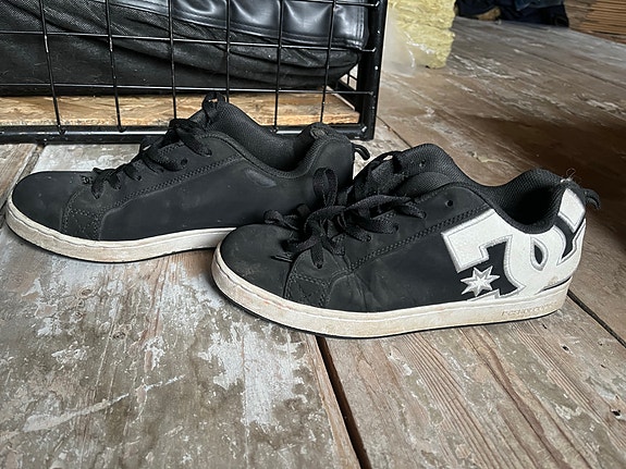 Product image 1 of 6
